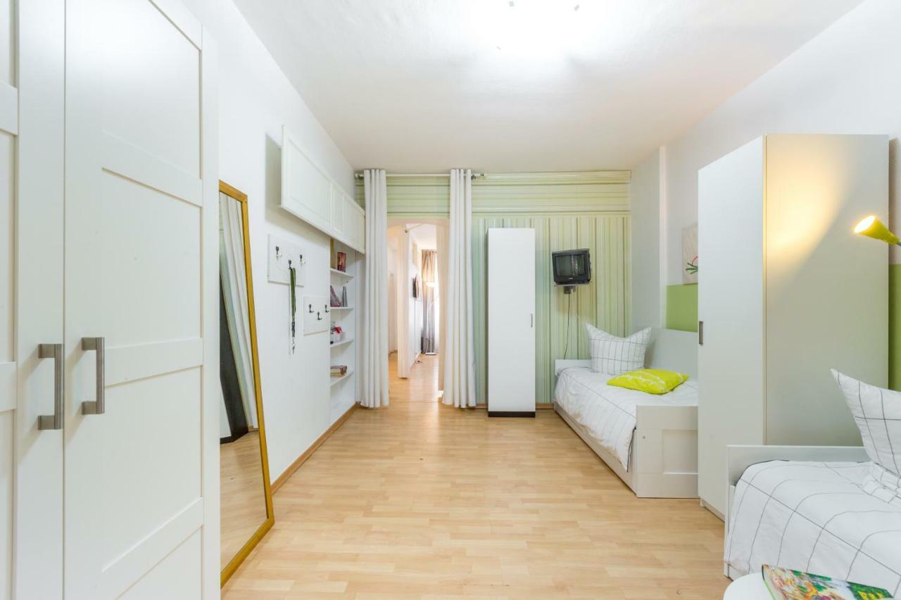 Schoenes 2-Zimmer-Apartment In Kollwitzplatz-Naehe Berlim Exterior foto